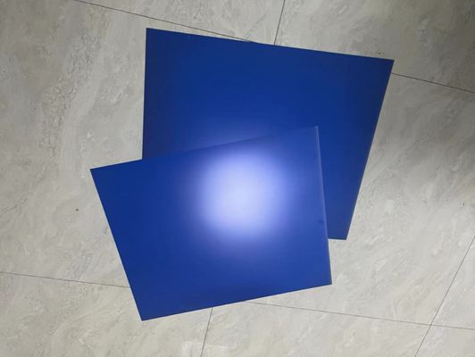 昼間作業対応の暗青色コーティングと登録精度を向上させた二層感熱CTPプレート