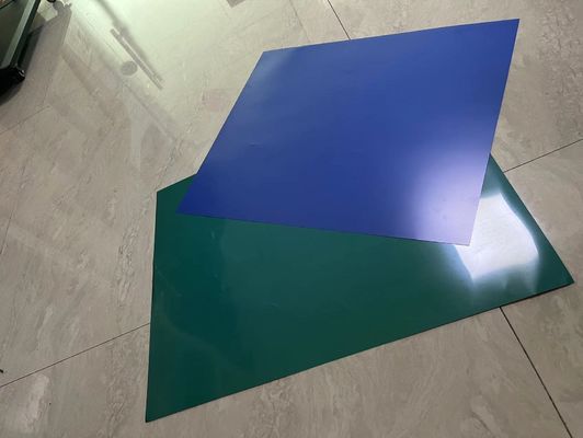 急速な感受性およびすばらしい点の再生が付いている肯定的な紫外線CTPの印刷版