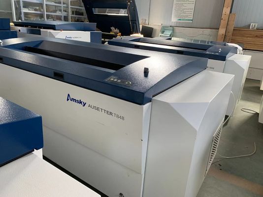 400*350 最低出力 熱CTPマシン 1130*930 最大出力 1000KG ホスト重量 正確な印刷のために