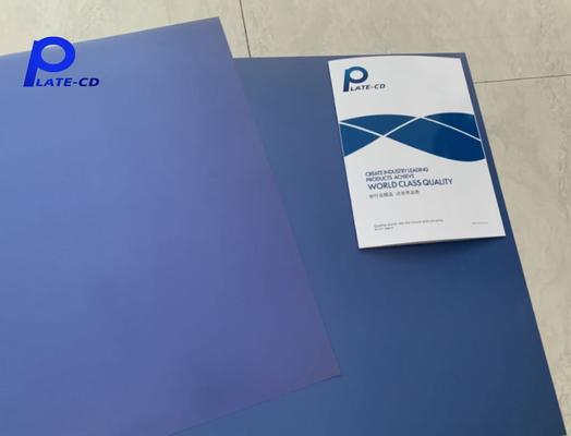 レーザーエネルギー120~140mJ/cm2と曝光エネルギー50~85mJ/cm2のポジティブCTCPプリントプレート 60000~80000印刷