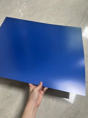 青いコーティング 熱CTPプレート 最大コイル幅1350mm 350000インプレッション用 未焼 オフセット印刷